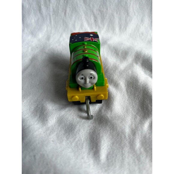 Thomas & Friends Wooden Railway Thomas 1998 Train Tank Engine GUC - Picture 2 of 12